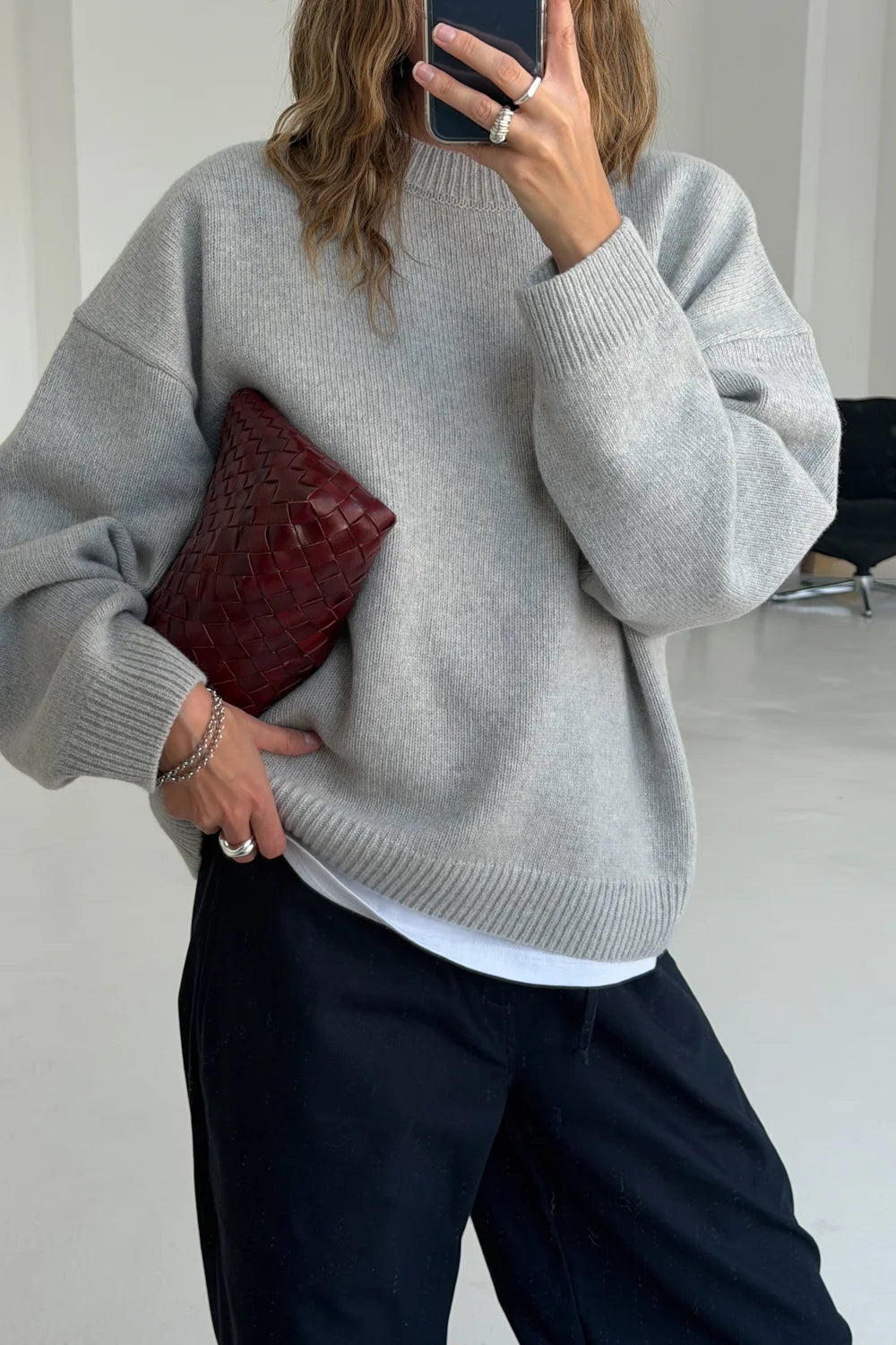 Szary wełniany sweter Unisex Sophie Grey - WHYSOSERIOUS