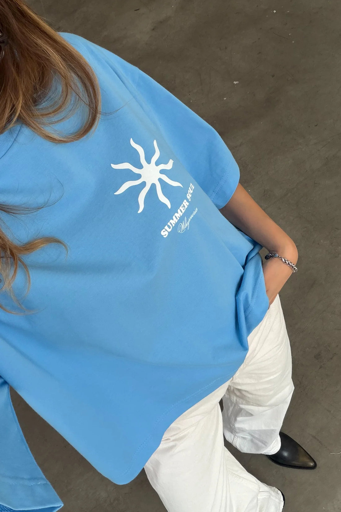 T-shirt Boxy Summer Soul Blue – bawełniany T-shirt damski z haftem - WHYSOSERIOUS
