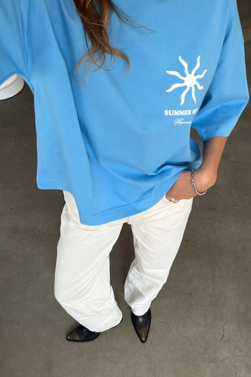 T-shirt Boxy Summer Soul Blue – bawełniany T-shirt damski z haftem - WHYSOSERIOUS