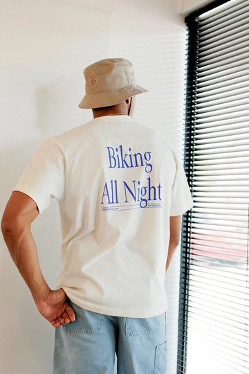 T-shirt Oversize Biking All Night White – bawełniany T-shirt unisex - WHYSOSERIOUS